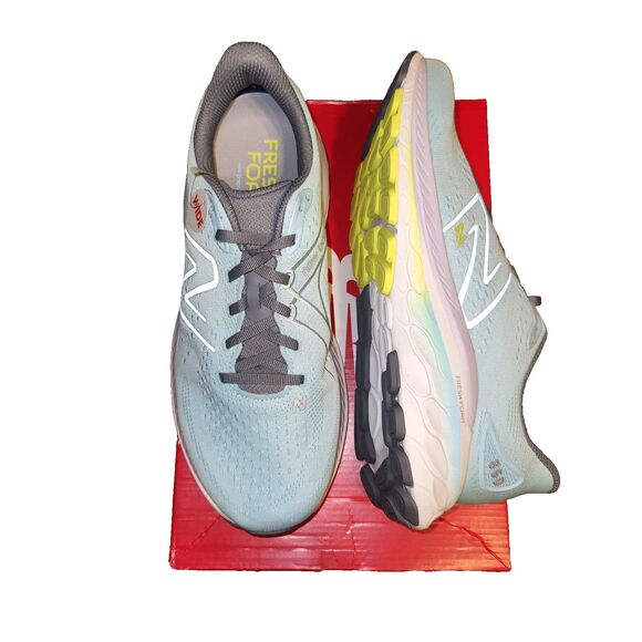New Balance Women's Fresh Foam X 860 V13 Sneakers Light Blue Size 11.5 Wide EE - Picture 3 of 7
